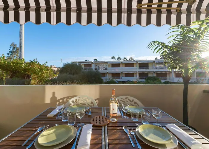 1-br Near The And The Croisette Palm *