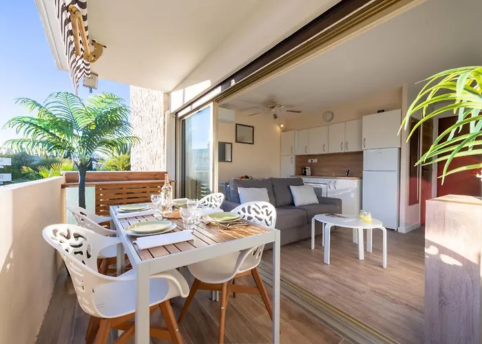 1-br Near The And The Croisette Palm